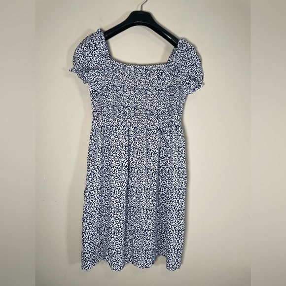 Tuckernuck Sail to Sable Blue White Smocked Nap Dress Puff Short Sleeve Sz S - Picture 6 of 12